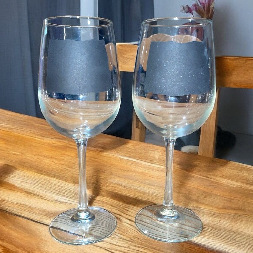Set of 2 Chalk Board Wine Glasses